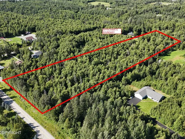 15701 E Clark Rd, Palmer, AK 99645