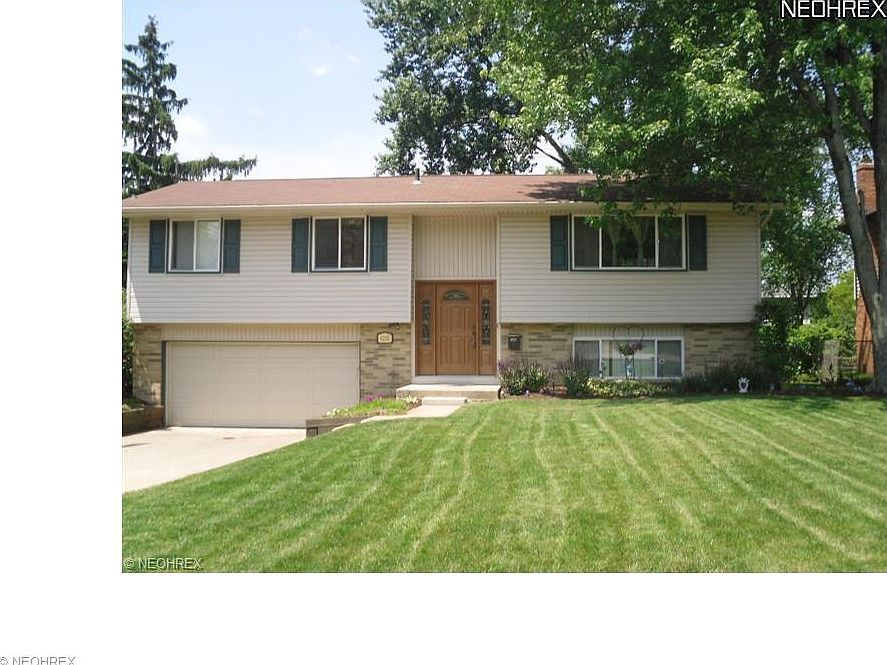 1st image of 6292 Surrey Dr