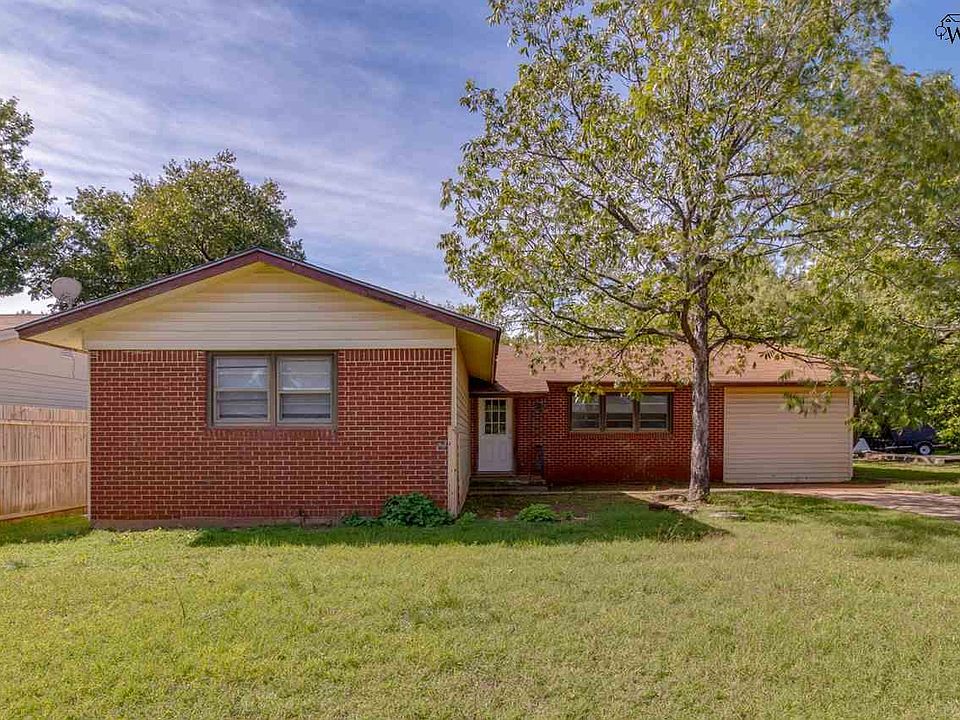 1st image of 4208 Idlewood Dr
