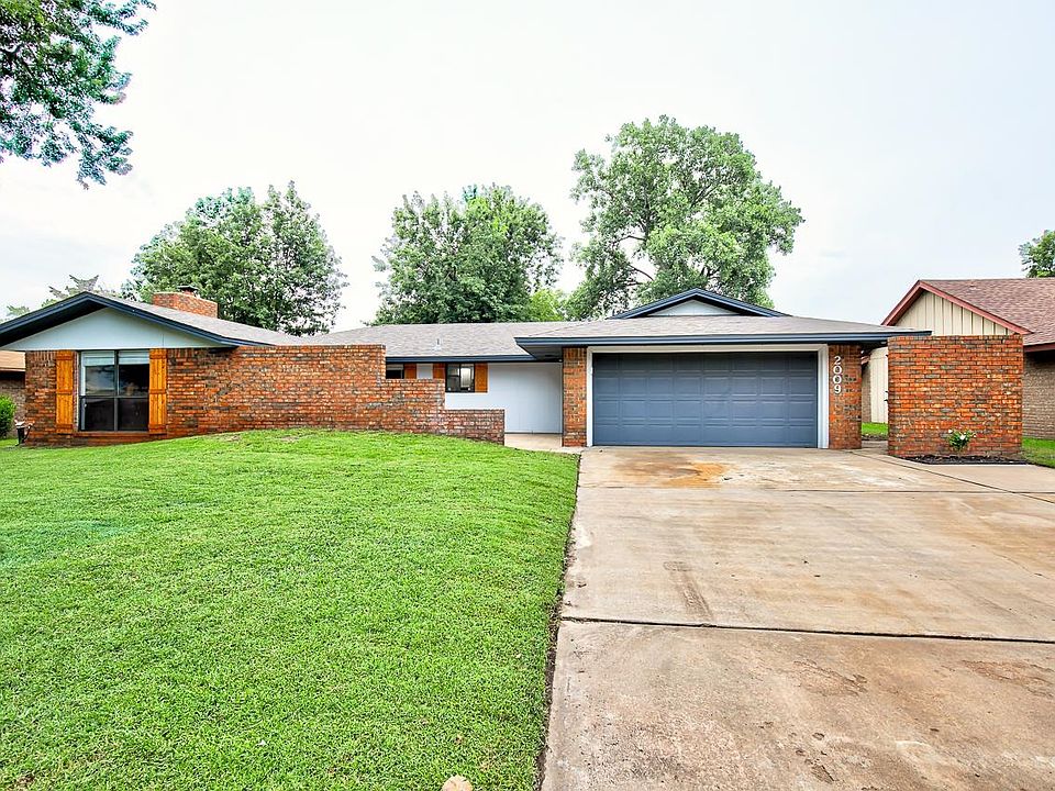 1st image of 2009 Windmill Ln
