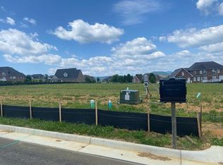 269 Merion Cir #17, Daleville, VA 24083