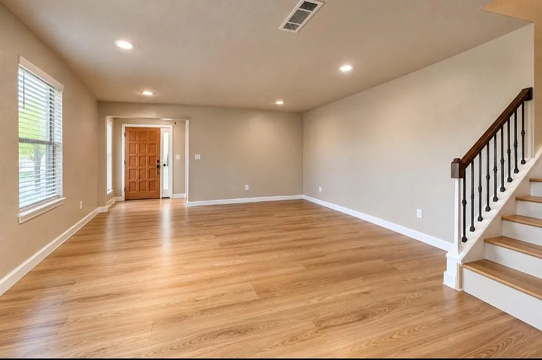 2 bed, 2.5 bath, 1377 sqft, $2,100 — Photo 2