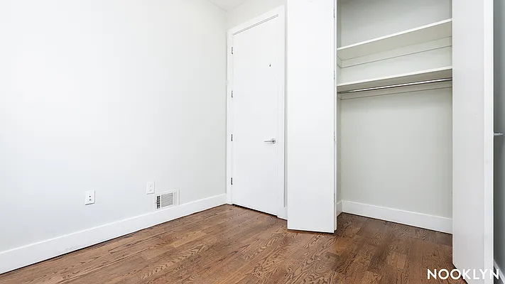 Rented by Nooklyn NYC LLC | media 10