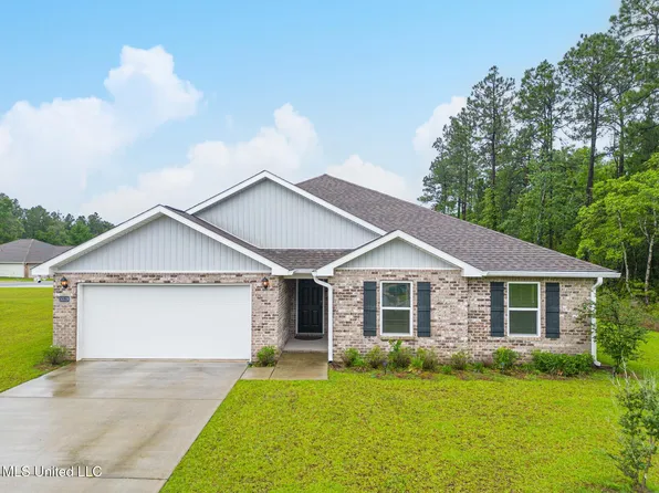 10519 Willow Leaf Dr, Gulfport, MS 39503