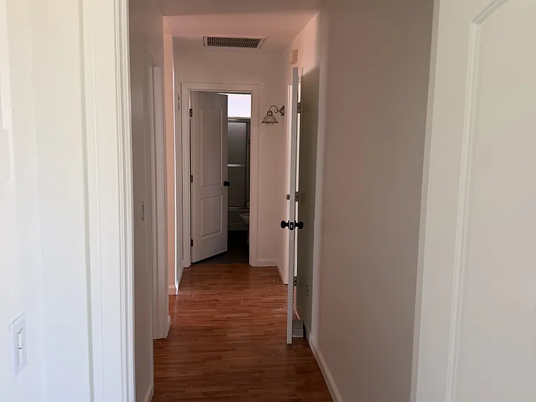 2020 Continental Ave — Photo 5