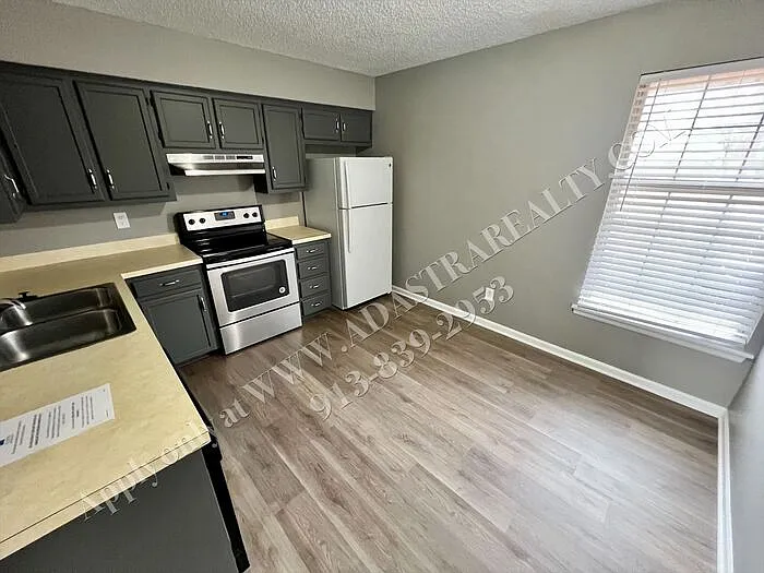 223 Barr Rd #A — Photo 7