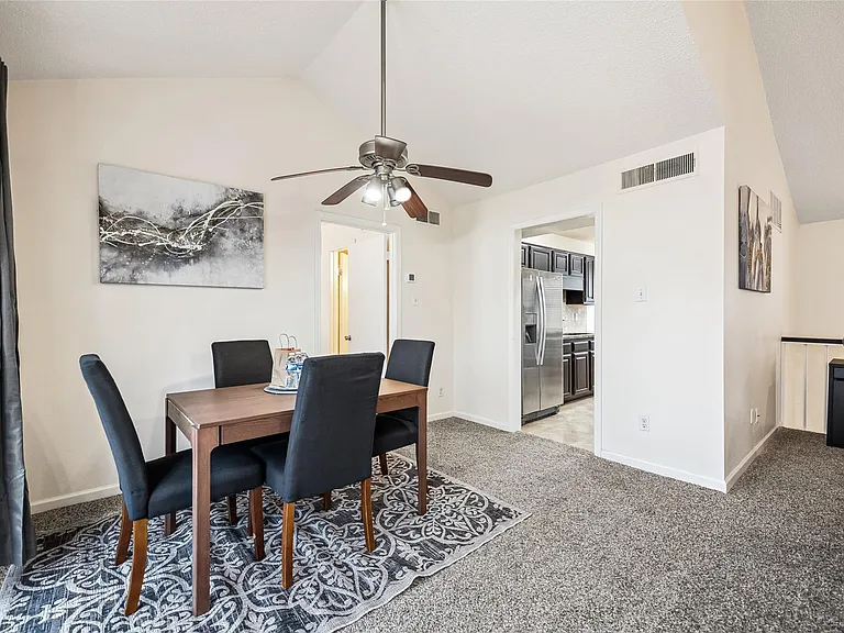 655 Cimarron Trl — Photo 10