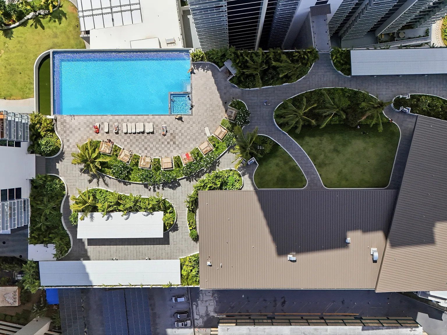 2 bed, 944 sqft, $4,225 — Photo 3