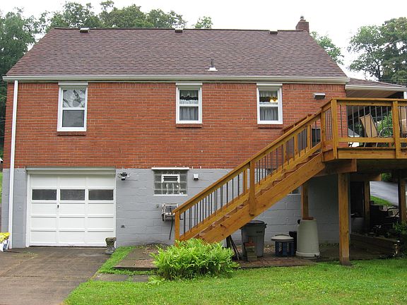 2nd image of 246 Maryellen Dr