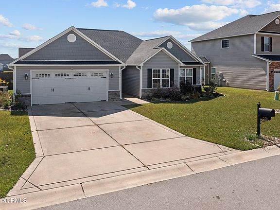 2nd image of 436 Worsley Way