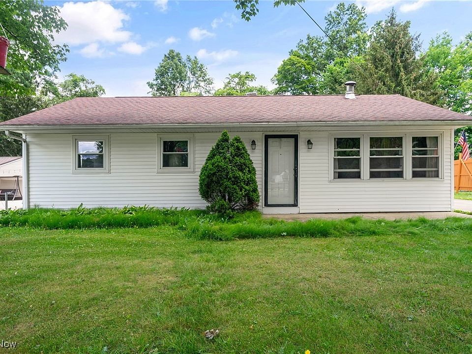 1st image of 604 Eldon Dr NW