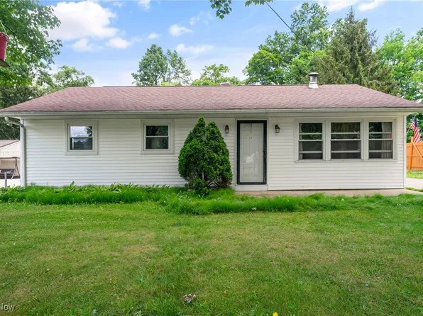 604 Eldon Dr NW, Warren, OH 44483