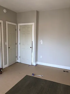 Rented by Leonidas Realty | media 22