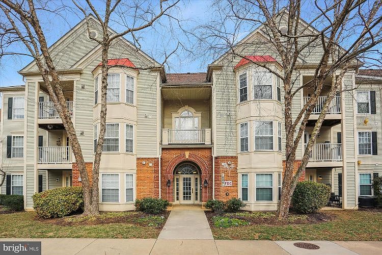 1st image of 18801 Sparkling Water Dr #8/203