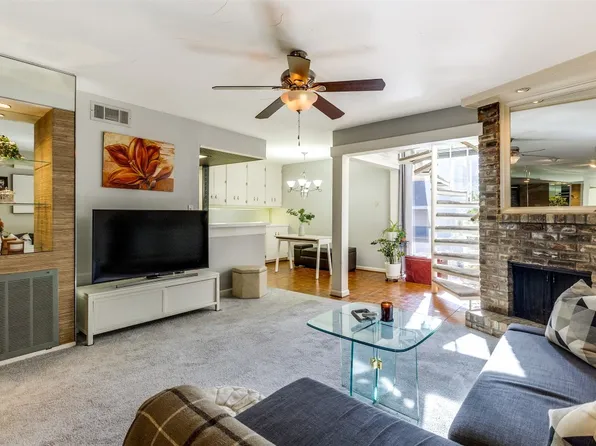 4044 Buena Vista St APT 215, Dallas, TX 75204