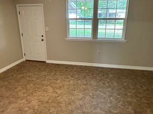 63 Groner St, Daleville, AL 36322