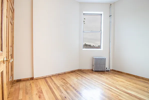 Rented by Compass | media 4