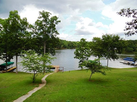 2nd image of 560 River Lake Dr
