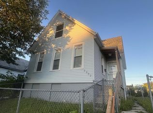 2532 N 14th St, Milwaukee, WI 53206