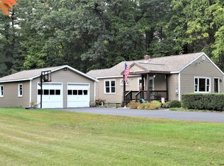 29 Longkill Rd, Ballston Lake, NY 12019