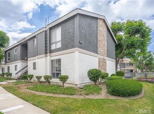 2803 S Fairview St Unit C, Santa Ana, CA 92704