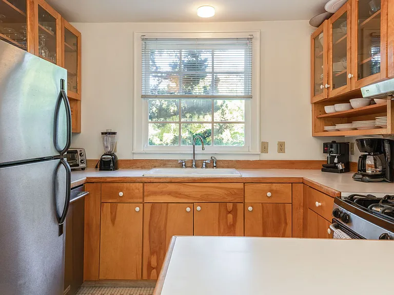 143 Millstone Rd — Photo 6