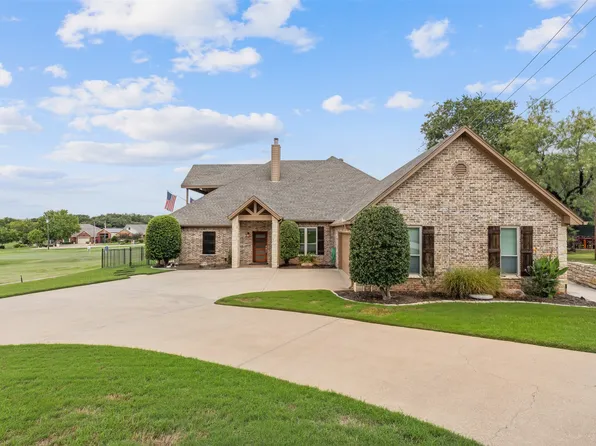 5208 Fairway Cir, Granbury, TX 76049
