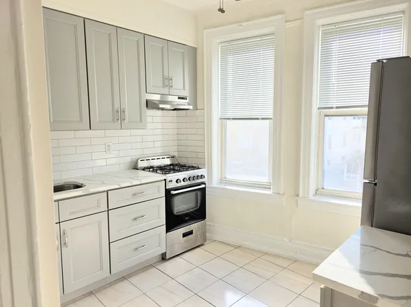 6903 6th Ave #2Y, Brooklyn, NY 11209