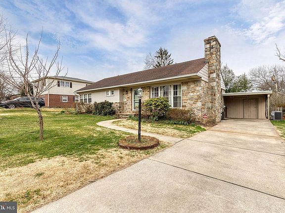 2nd image of 7820 Ballston Rd