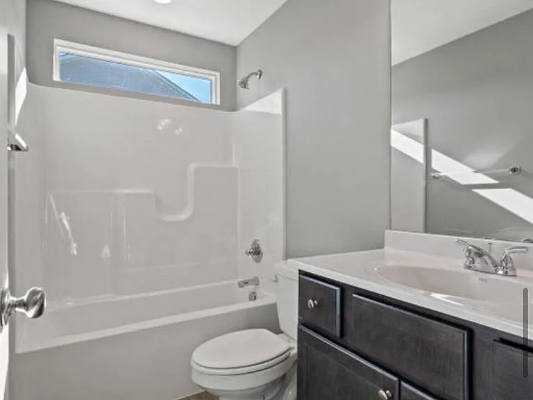 138 Landry Ln — Photo 9