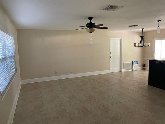 2nd image of 1180 Eden Isle Blvd NE