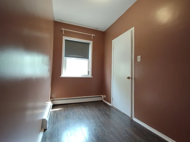 1478 E 93rd St #1 — Photo 19