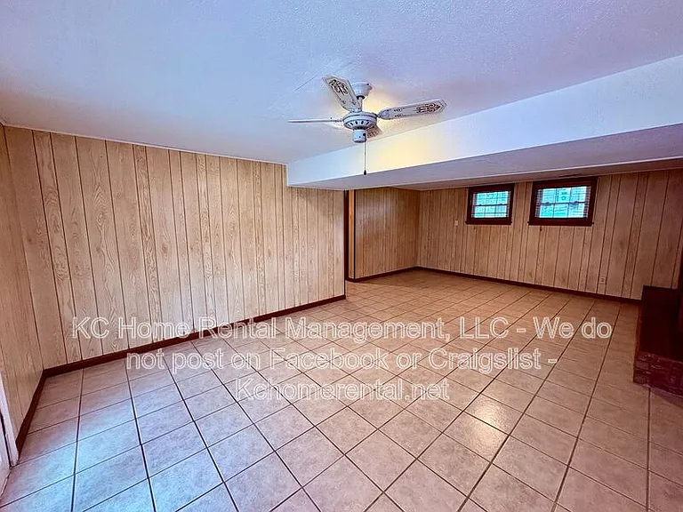 6012 Noland Rd — Photo 33