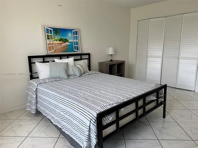 3800 S Ocean Dr #410 — Photo 19