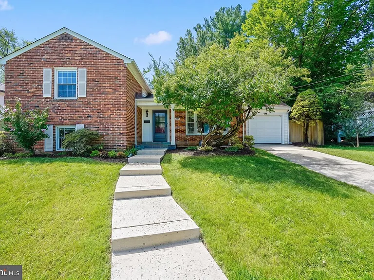5006 Benton Ave — Photo 1