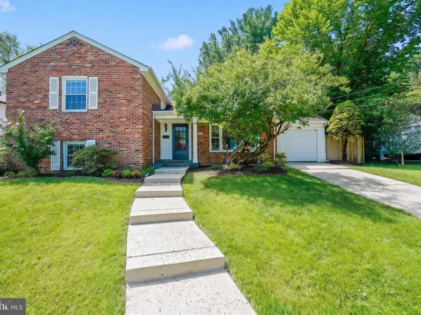 5006 Benton Ave, Bethesda, MD 20814