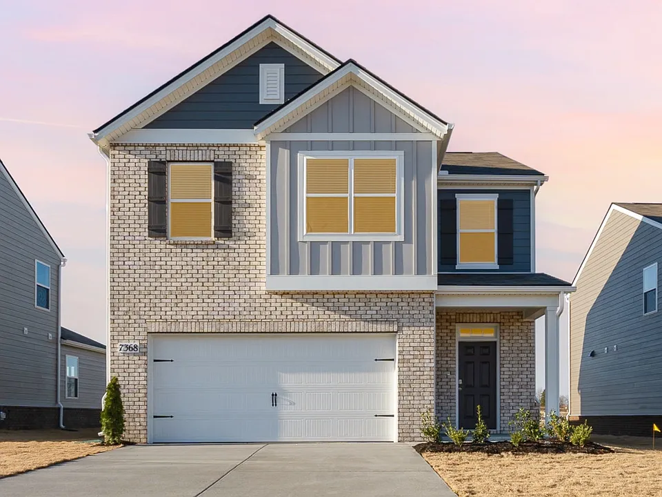 7368 Golden Way