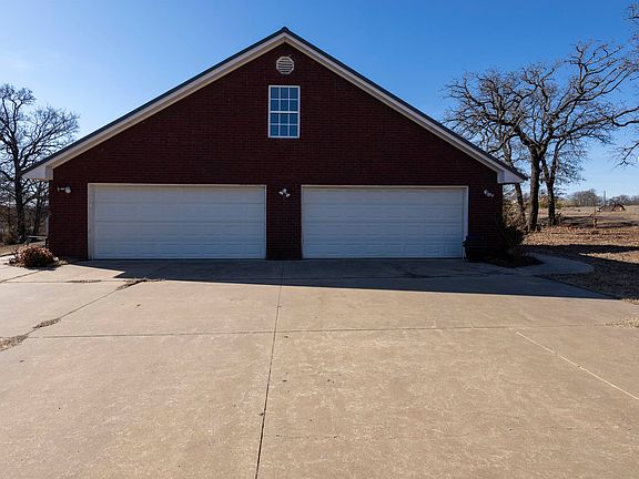 2nd image of 182248 N 2790th Rd