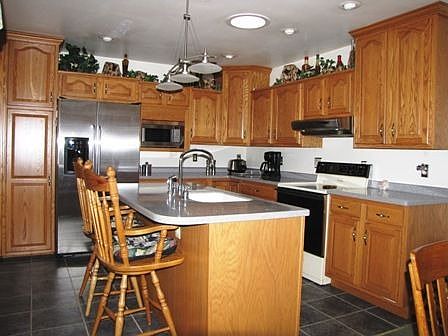2nd image of 205 Priority St