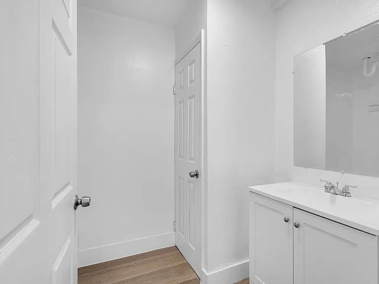 31 NW 77th St #1 — Photo 5