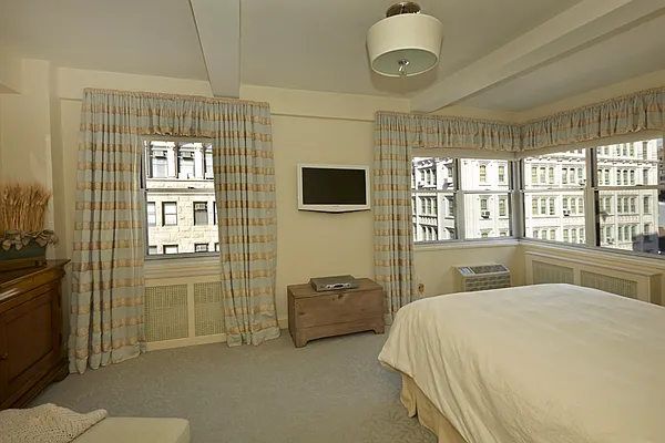 Sold by Brown Harris Stevens | media 7