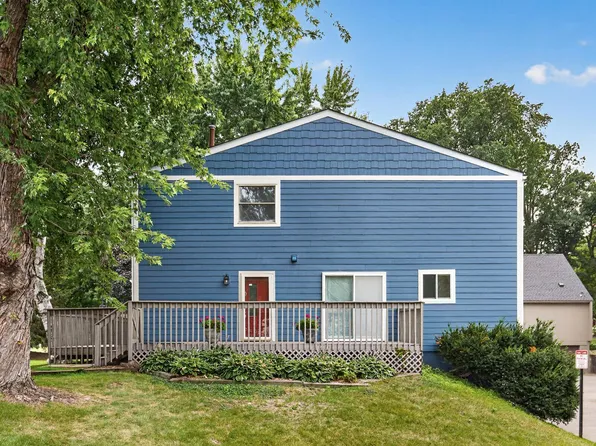 3429 Pilgrim Ln N, Plymouth, MN 55441