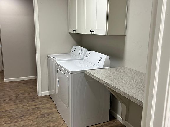 Laundry room from Mudroom