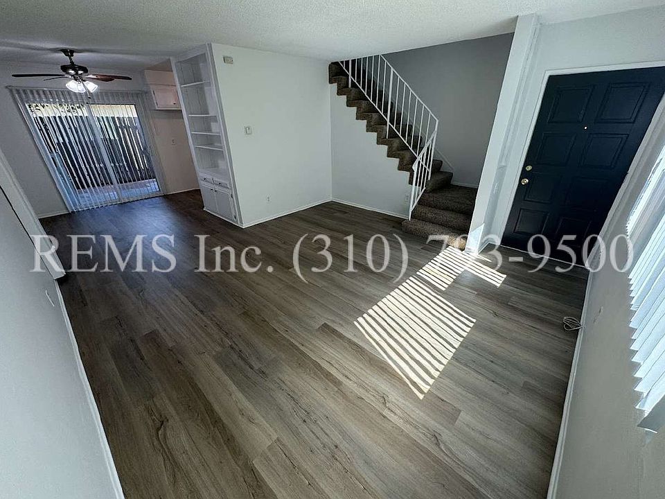 1st image of 2012 Marshallfield Ln #B