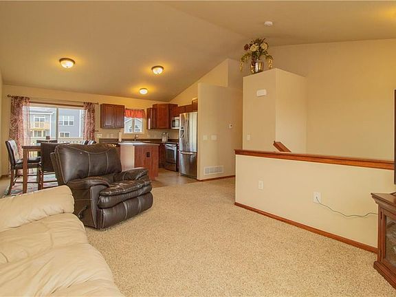 2nd image of 1704 E Boston Pl