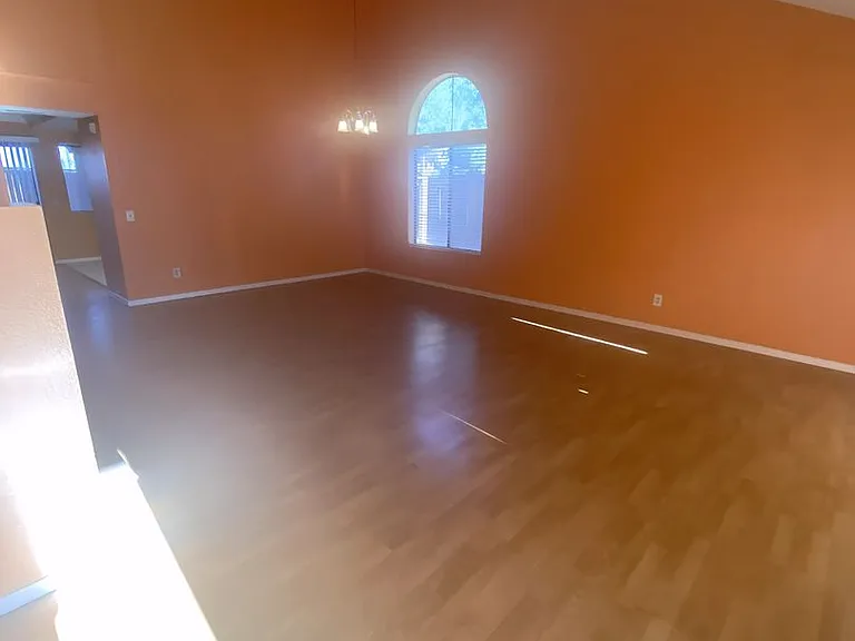 12284 Cobblestone Cir — Photo 2