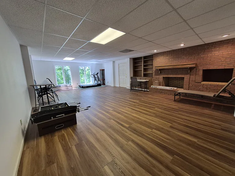 1835 Brandon Hall Dr — Photo 25