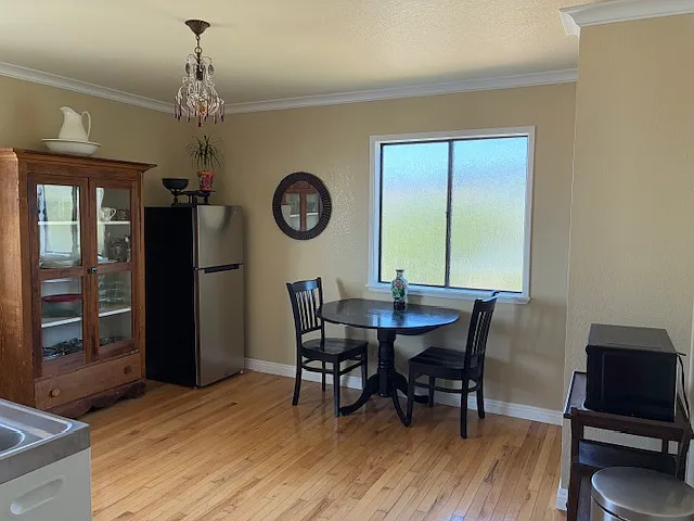 Kitchen and dining area