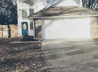 405 Misty Oaks, Azle, TX 76020