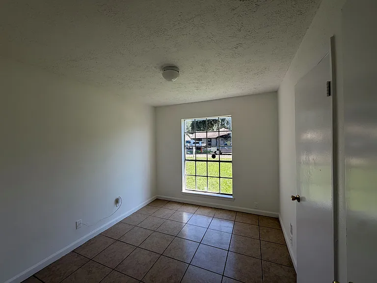 5147 Ridgeton Dr — Photo 6